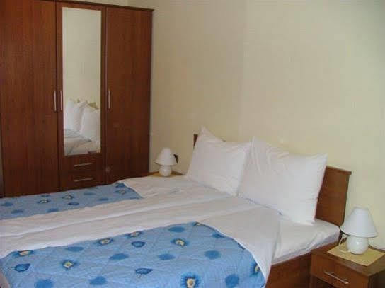 Hotel Pansion Sport Štinjan Esterno foto