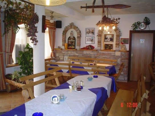 Hotel Pansion Sport Štinjan Esterno foto